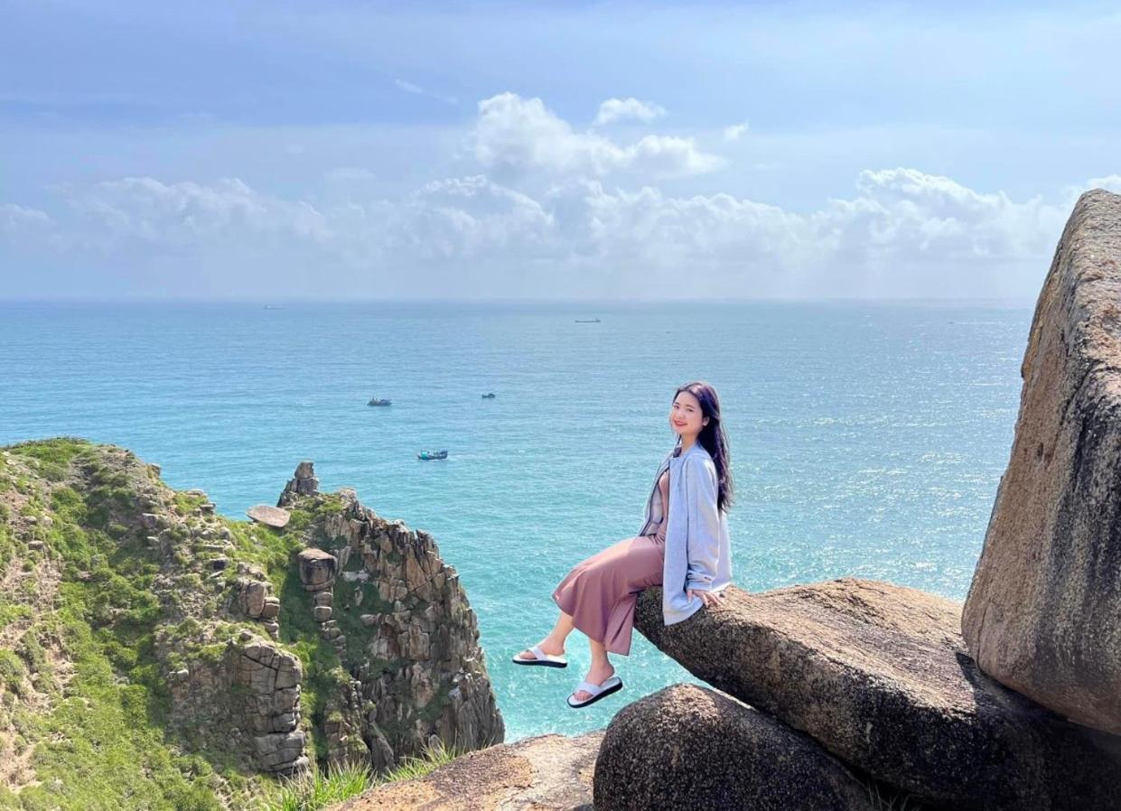 Khach San Nghinh Phong Beach Туй Хоа Екстериор снимка