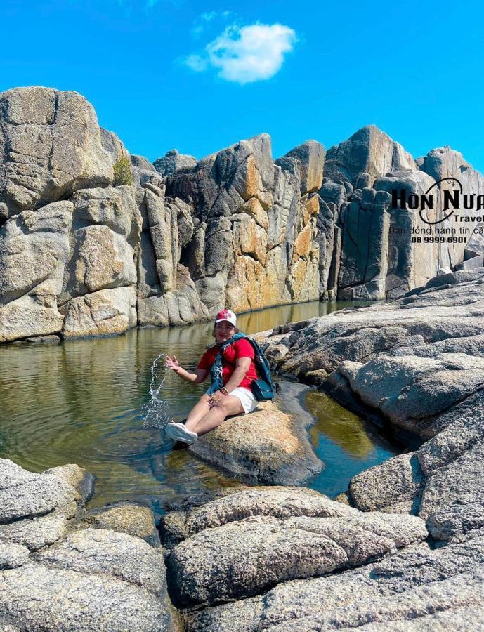 Khach San Nghinh Phong Beach Туй Хоа Екстериор снимка