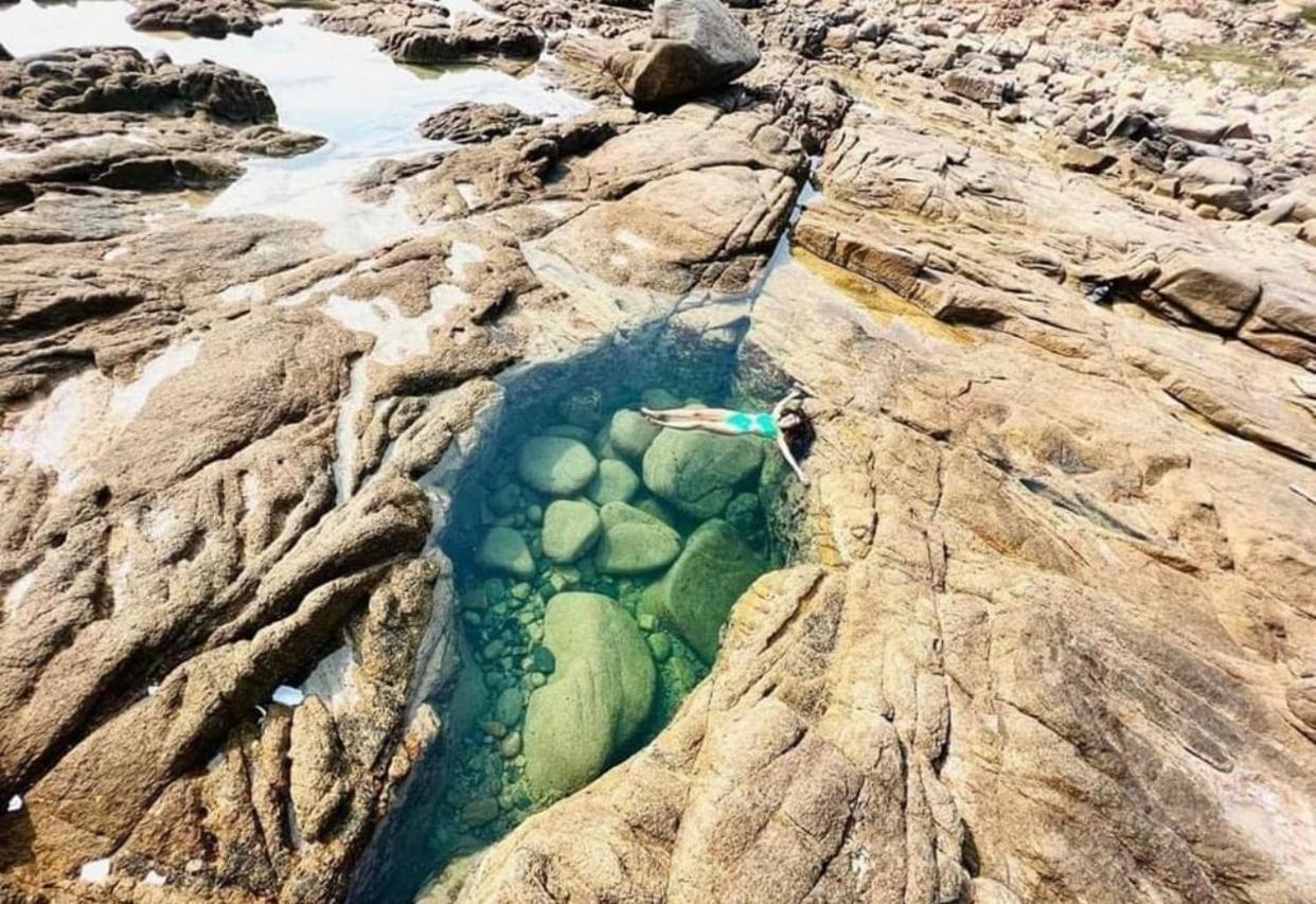 Khach San Nghinh Phong Beach Туй Хоа Екстериор снимка