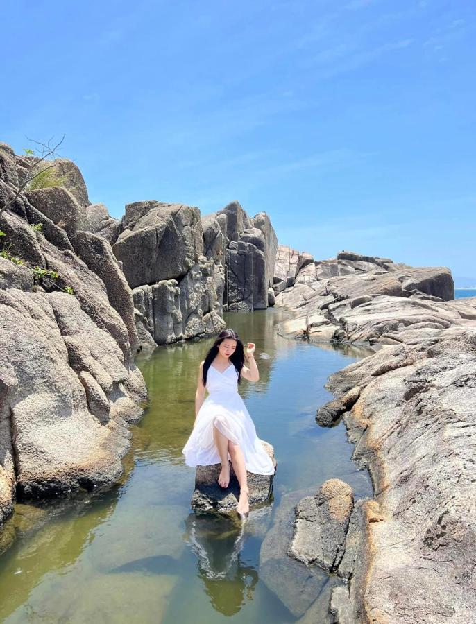 Khach San Nghinh Phong Beach Туй Хоа Екстериор снимка